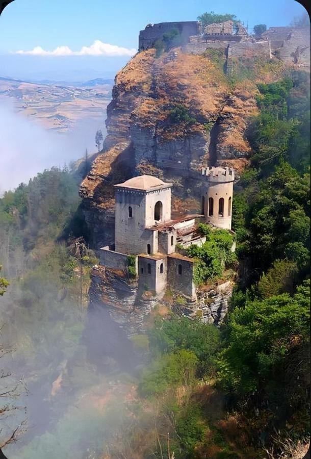 Casa Vacanze Ulisse 特拉帕尼 外观 照片