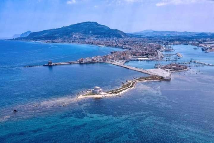 Casa Vacanze Ulisse 特拉帕尼 外观 照片